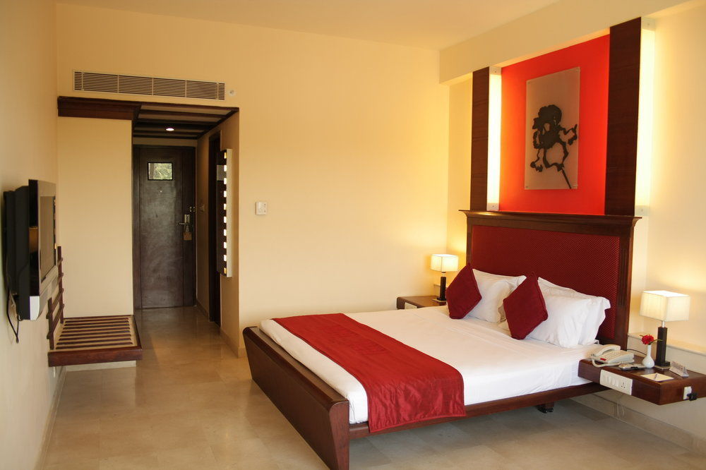 Hotel Atithi Pondicherry Bagian luar foto