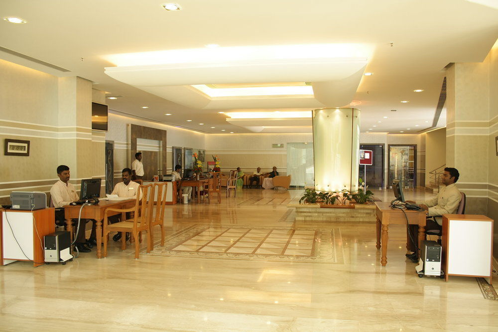 Hotel Atithi Pondicherry Bagian luar foto