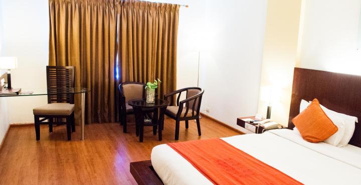 Hotel Atithi Pondicherry Bagian luar foto