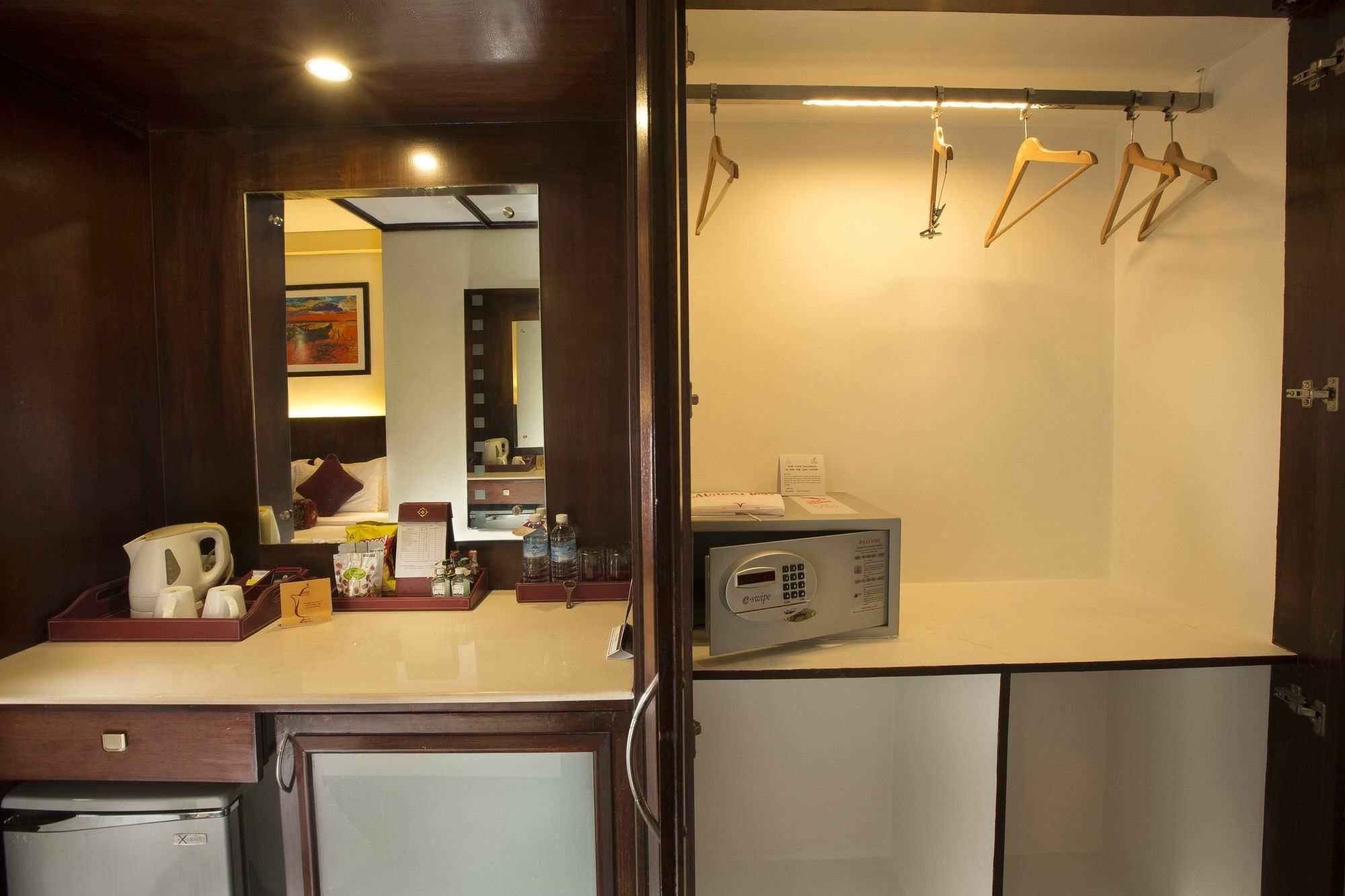 Hotel Atithi Pondicherry Bagian luar foto
